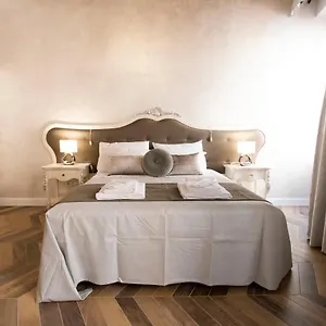 Palazzo Fracassini , Rome Italie