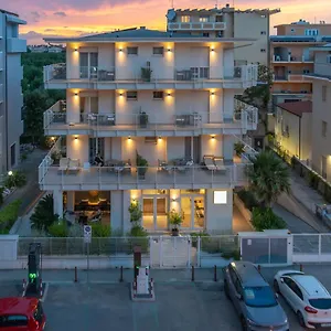 *** Hotel Riva E Mare Italy