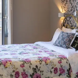  Bed & Breakfast Tra L'etna E Il Mare Via Oberdan Italy